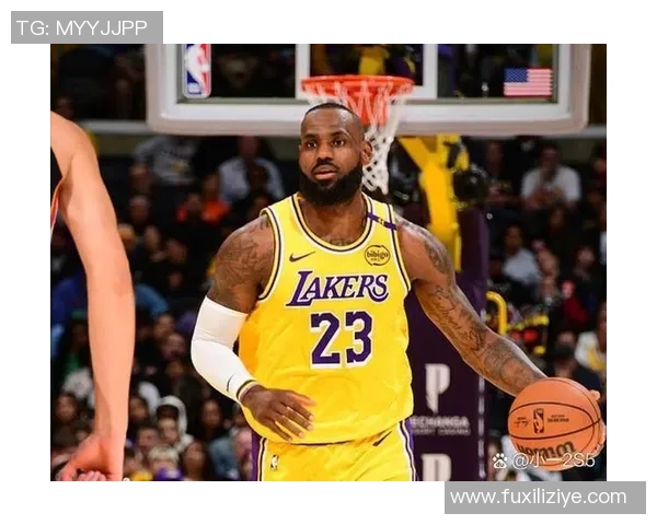 湖人主场迎战雷霆激战四节展现篮球魅力与团队精神 湖人主场迎战雷霆激战四节展现篮球魅力与团队精神